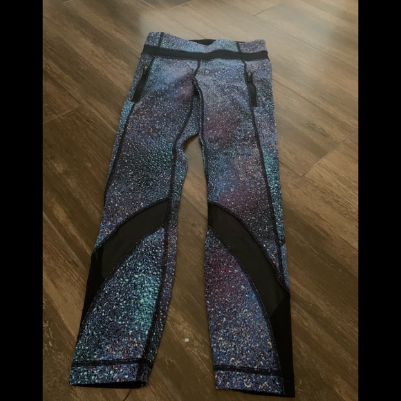 Lululemon mermaid inspires - Picture 2 of 3